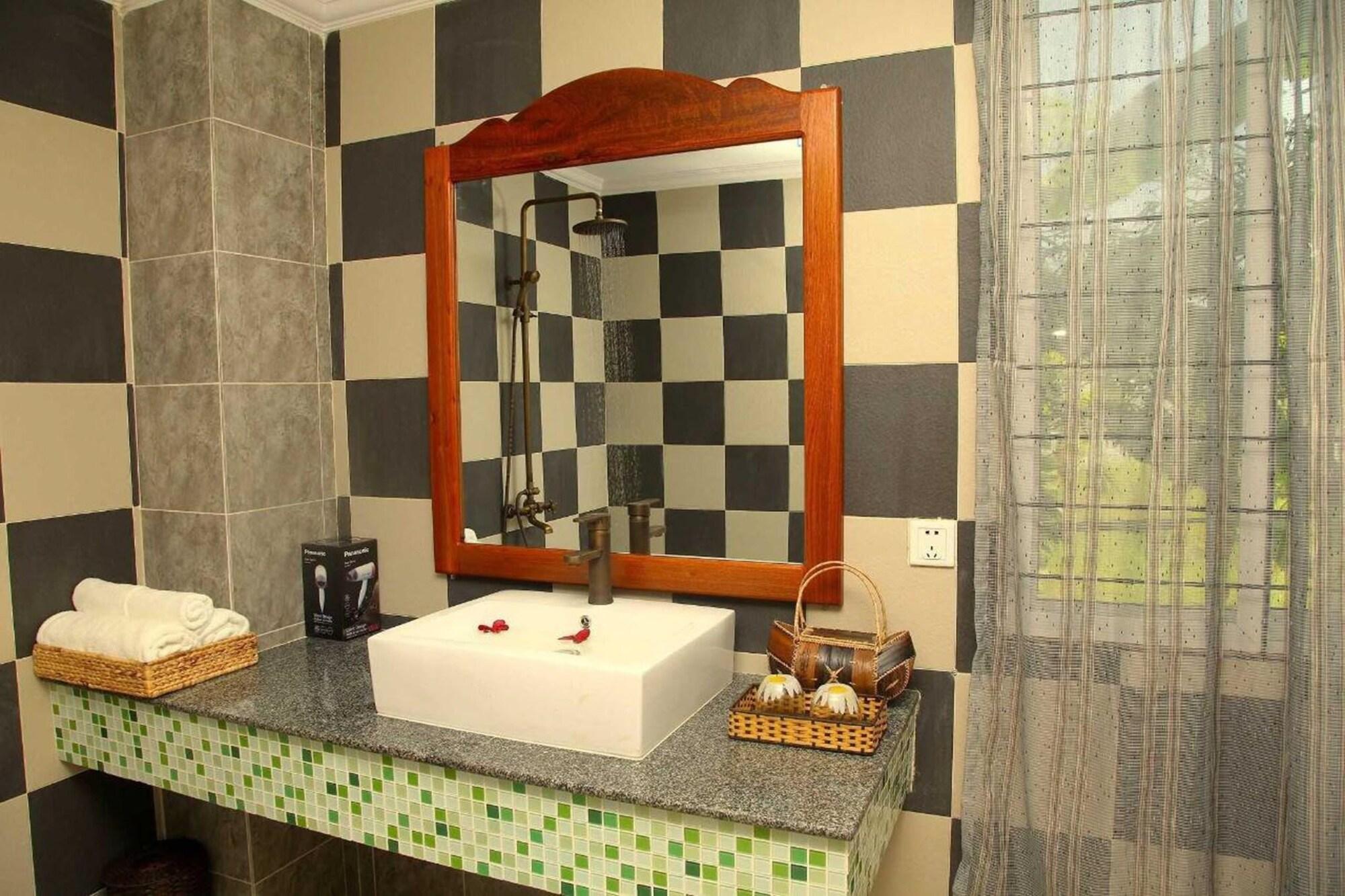 Delux Villa Батамбанг Екстериор снимка