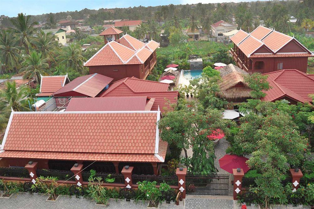 Delux Villa Батамбанг Екстериор снимка