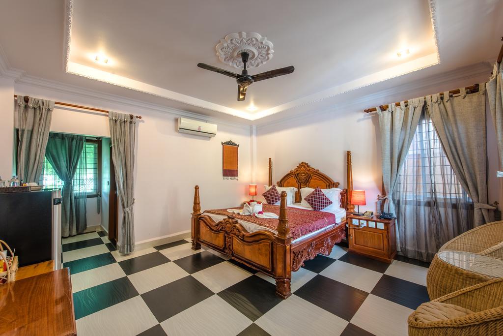 Delux Villa Батамбанг Екстериор снимка