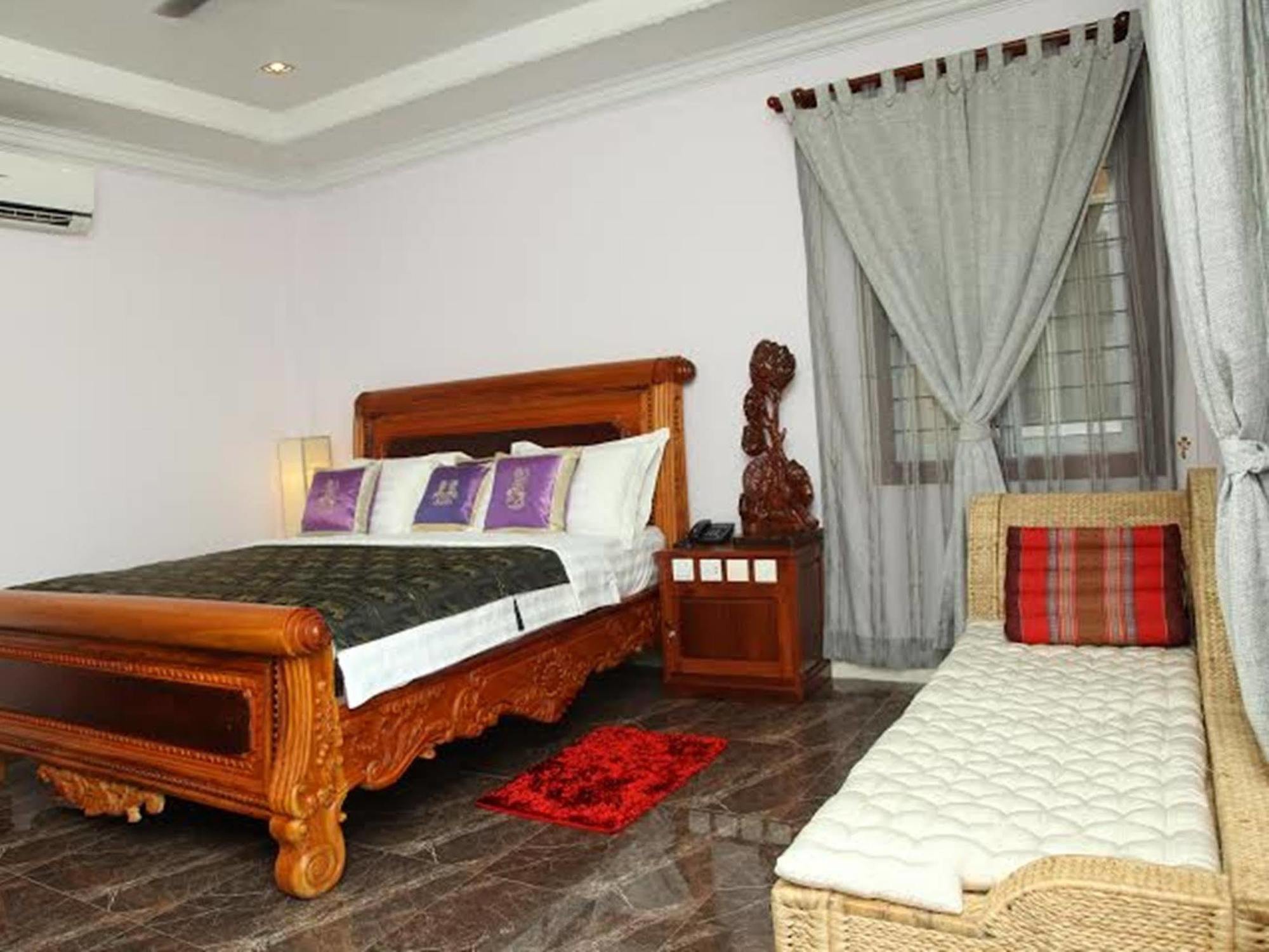 Delux Villa Батамбанг Екстериор снимка