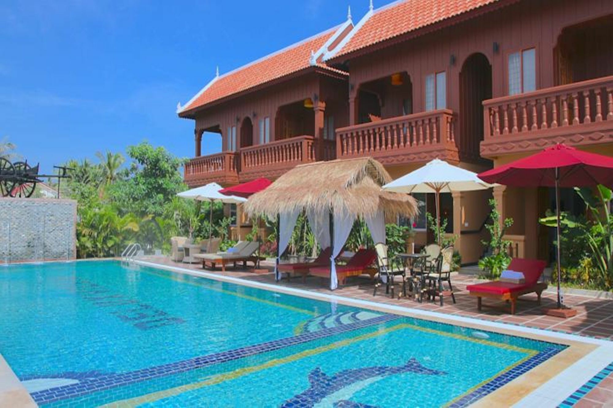 Delux Villa Батамбанг Екстериор снимка